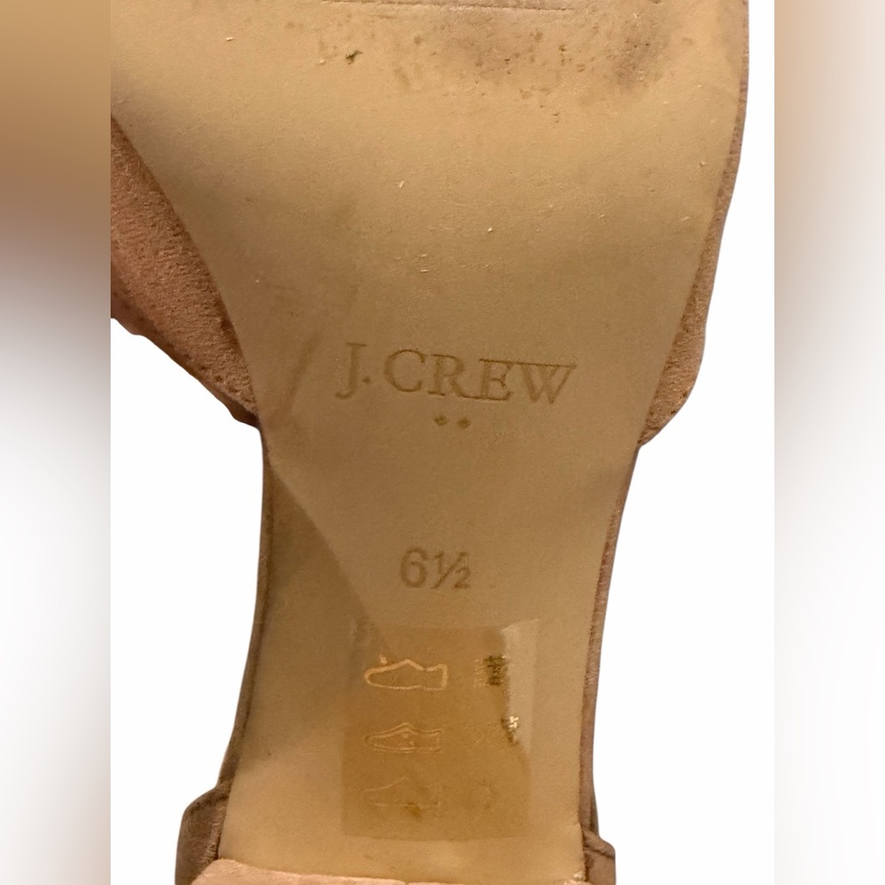 J. Crew‎ Beige Block Heel. - Picture 7 of 7